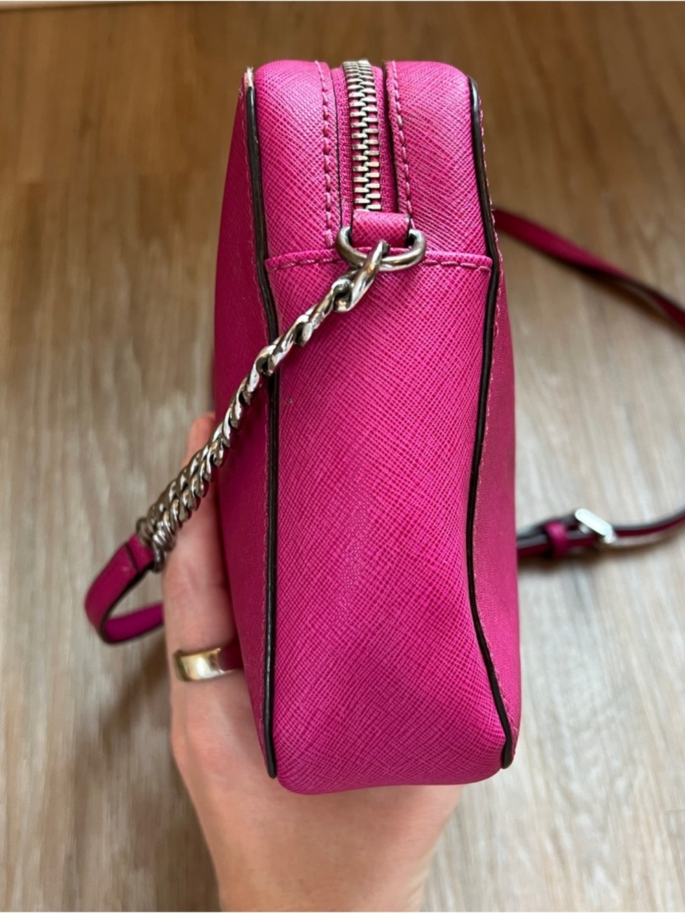 Michael Kors Jet Set Large Saffiano Crossbody Hibiscus Pink purse handbag - Picture 5 of 13